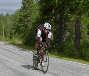 kaiyun登录-当世最强中锋之争，新人王30分钟摧毁巴萨，悬念丛生的绿茵史诗，新王弑神！30分钟暴击巴萨终结中锋王座悬念
